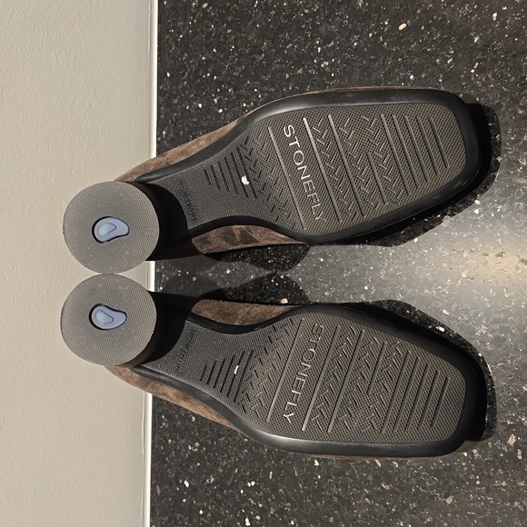 Brown suede low heel size 37 - Picture 4 of 4